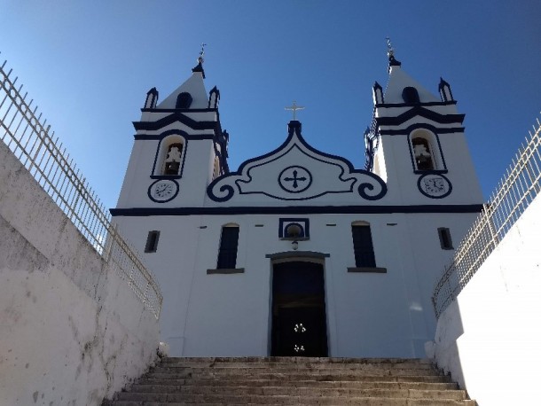 Figura 02 – Vista frontal da Igreja Matriz de Nossa Senhora da Conceição. Foto: Hebert Gerson Soares Júnior, 14/06/2019.